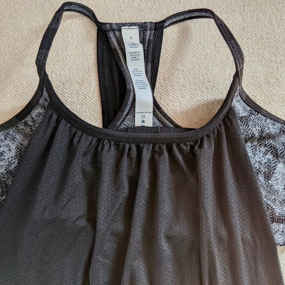 Lululemon Built-In Bra Tank Top (Black & Grey) - Picture 3 of 9